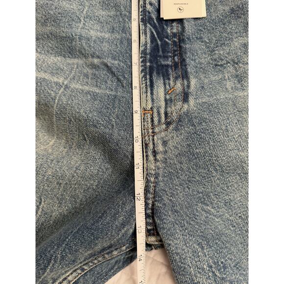 Good American Jeans Women's 10/30 Blue Good Extreme Barrel High Rise NWT - Picture 11 of 12